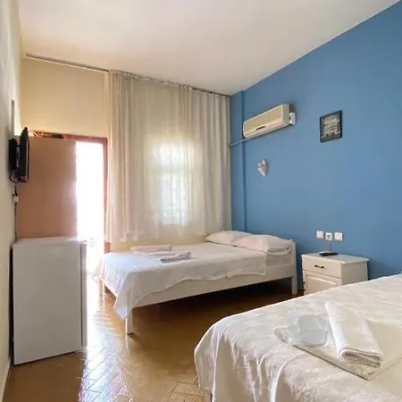Otel Saray *